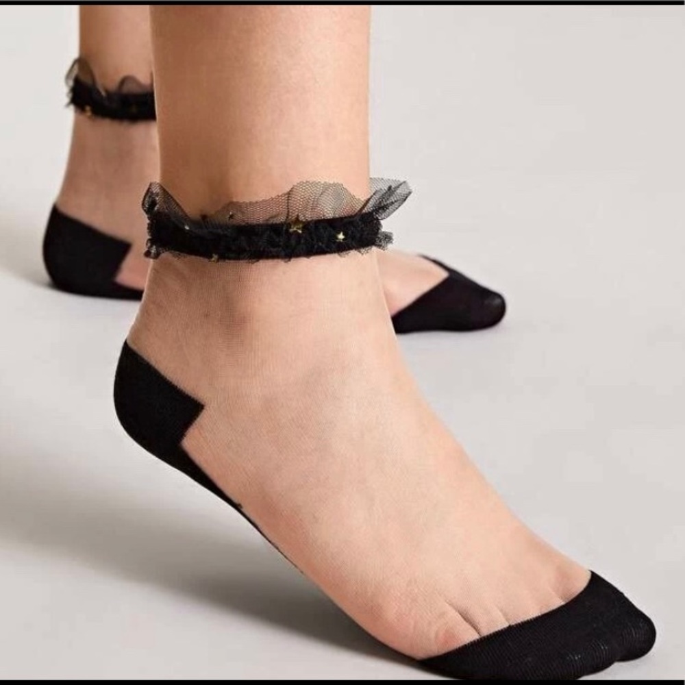 2 Pairs of Lace socks